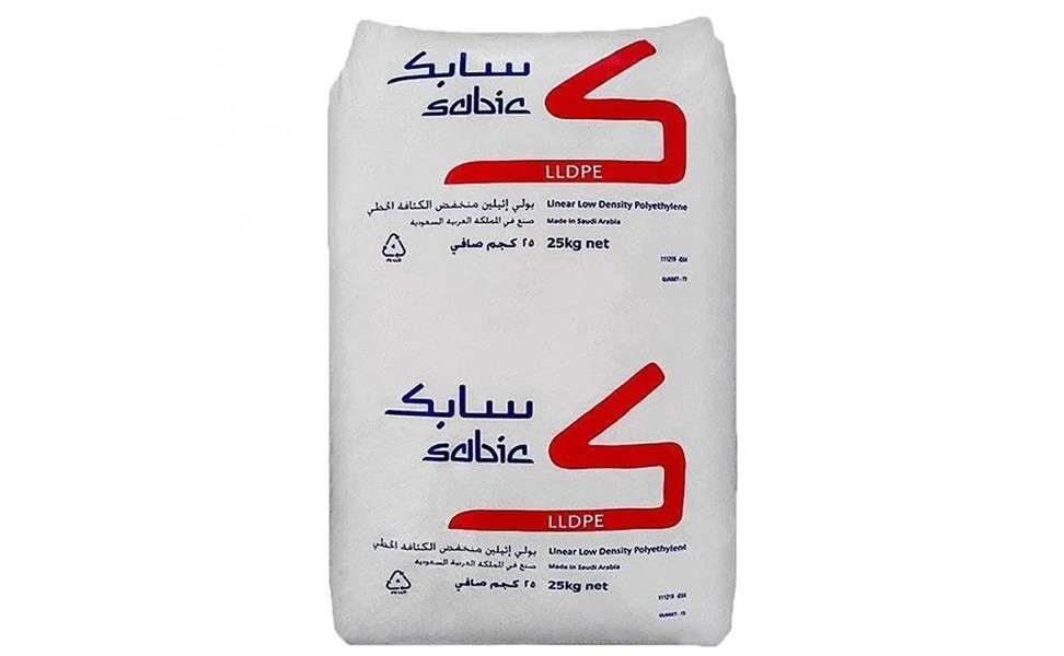 الخامات البلاستيكية